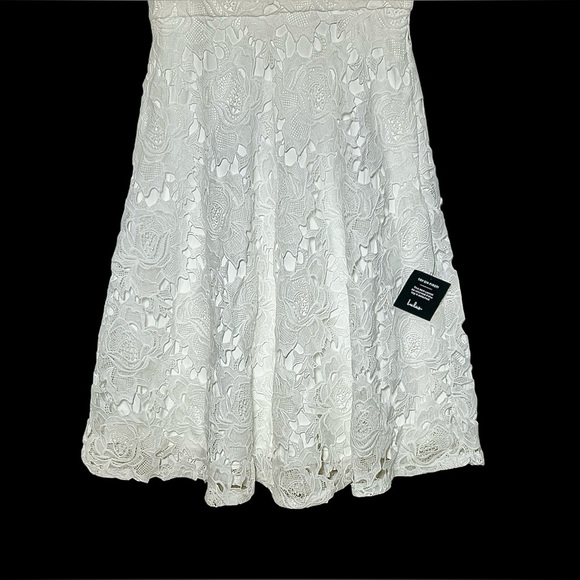 NWT Lulus Divine Beauty White Lace Midi Dress With Pockets, Size Large - Picture 9 of 14